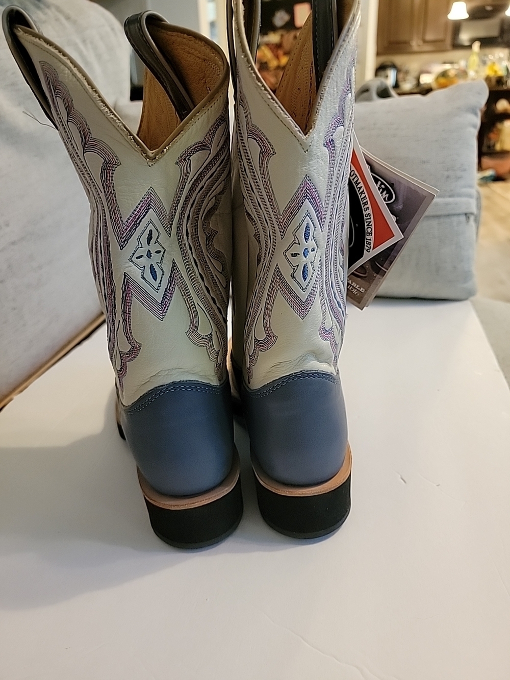 Justin L5026 Women's Cowboy Boots, Size 7.5, Blue and Ivory with Embroidery NWT - Picture 4 of 10